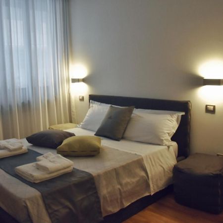 Les 3 Chambres Лечче Екстер'єр фото